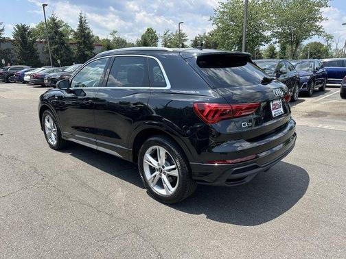 2024 Audi Q3 45 S line Premium