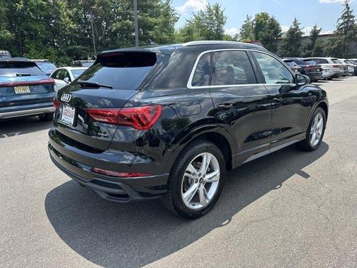 2024 Audi Q3 45 S line Premium