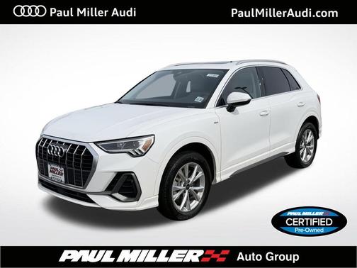 Arkona White 2024 Audi Q3 45 S line Premium