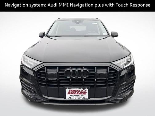 Mythos Black Metallic 2023 Audi Q7 45 Premium Plus