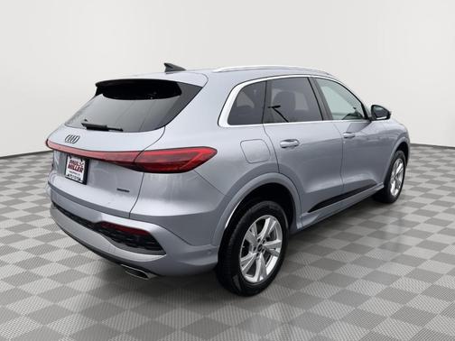 2025 Audi Q5 2.0T quattro Premium