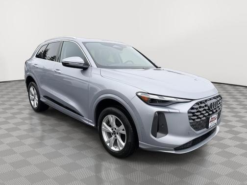 2025 Audi Q5 2.0T quattro Premium