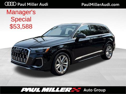 Mythos Black Metallic 2025 Audi Q7 55 Premium Plus