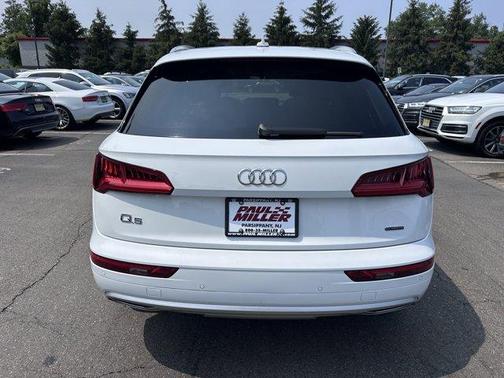 2019 Audi Q5 2.0T Premium Plus