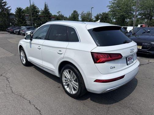 2019 Audi Q5 2.0T Premium Plus