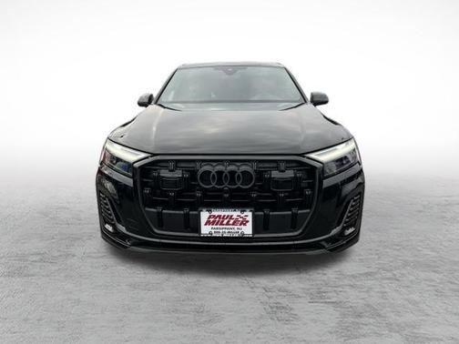 2025 Audi Q7 45 Premium Plus