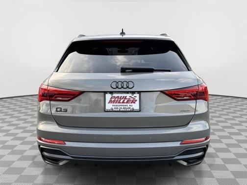 Chronos Gray Metallic 2022 Audi Q3 45 S line Premium Plus