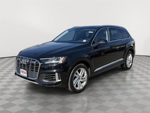 2023 Audi Q7 55 Premium