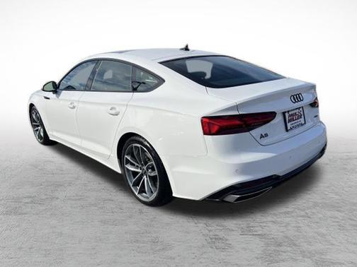 2024 Audi A5 Sportback 45 S line quattro Premium