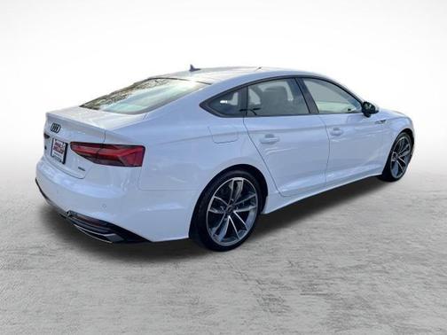 2024 Audi A5 Sportback 45 S line quattro Premium