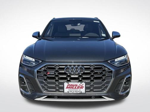 Daytona Gray Pearl Effect 2023 Audi SQ5 3.0T Premium Plus