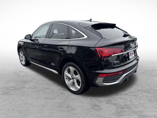 2024 Audi Q5 45 S line quattro Premium