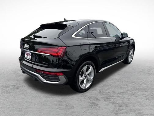 2024 Audi Q5 45 S line quattro Premium