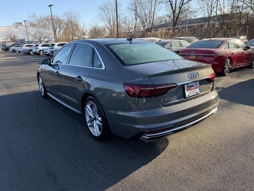 2023 Audi A4 45 S line Premium Plus