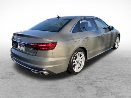 2023 Audi A4 45 S line Premium Plus