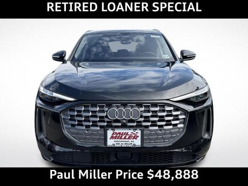 Mythos Black Metallic 2025 Audi Q5 2.0T quattro Premium