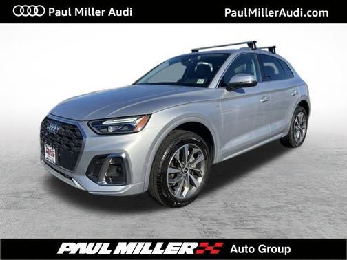 2022 Audi Q5 45 S line quattro Premium