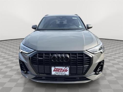 2025 Audi Q3 45 S line Premium