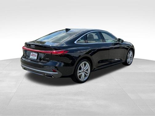 Mythos Black Metallic 2026 Audi A5
