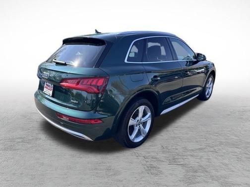 2020 Audi Q5 40 Premium Plus