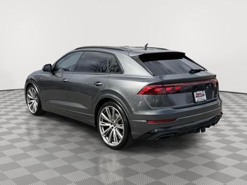 2026 Audi Q8 Prestige