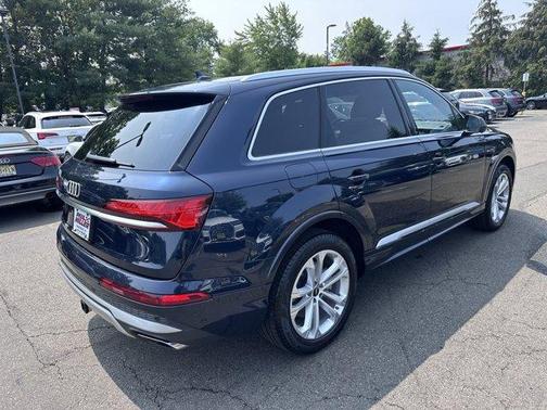 2025 Audi Q7 55 Premium Plus
