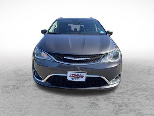 2018 Chrysler Pacifica Touring-L Plus