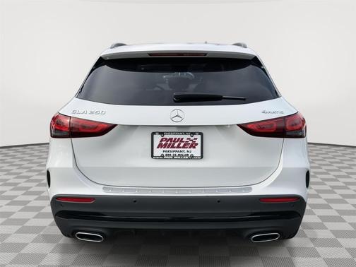 Digital White 2021 Mercedes-Benz GLA 250 Base 4MATIC