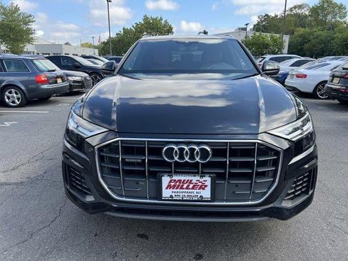 2020 Audi Q8 55 Premium