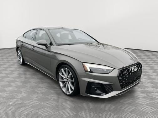 2025 Audi A5 Sportback S line Premium