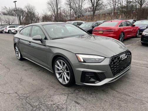 2025 Audi A5 Sportback 45 S line quattro Premium