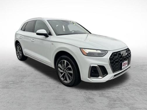 2025 Audi Q5 45 S line quattro Premium