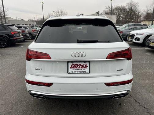2025 Audi Q5 45 S line quattro Premium