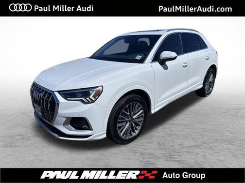 2022 Audi Q3 40 Premium