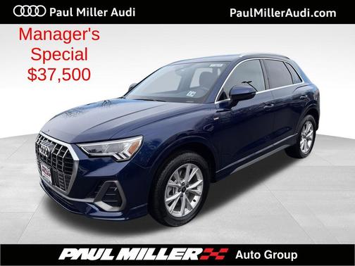 Navarra Blue Metallic 2025 Audi Q3 45 S line Premium