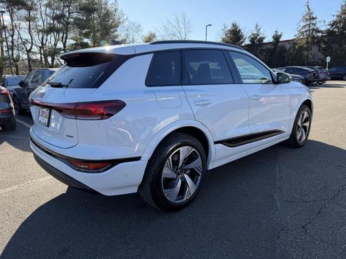 2025 Audi Q6 e-tron Premium