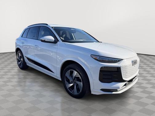 2025 Audi Q6 e-tron Premium