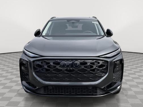 2026 Audi Q3 S LINE