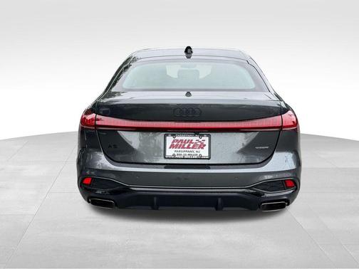Daytona Gray Pearl 2026 Audi A5