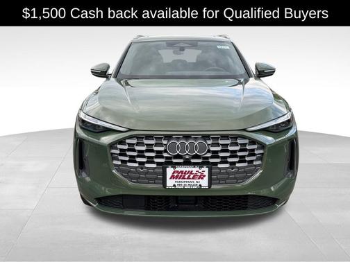 Green Metallic 2026 Audi Q5 PLUS