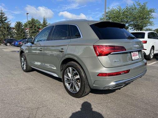 2023 Audi Q5 45 S line quattro Premium