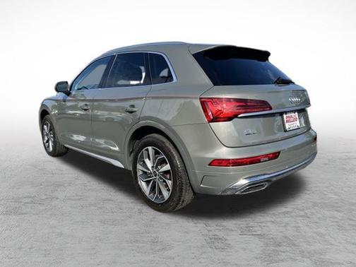 2023 Audi Q5 45 S line quattro Premium