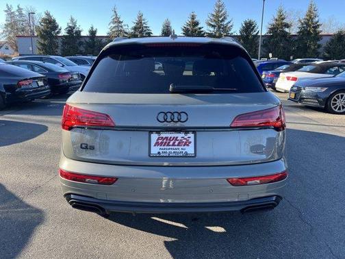 2023 Audi Q5 45 S line quattro Premium