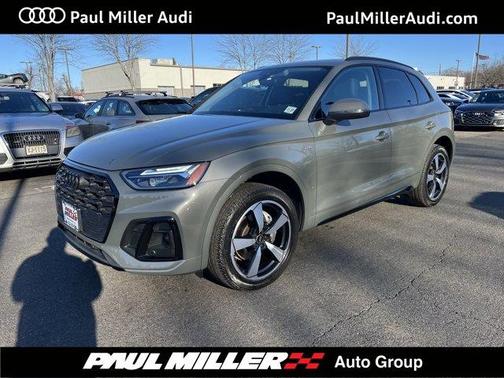2023 Audi Q5 45 S line quattro Premium