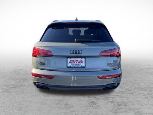 2023 Audi Q5 45 S line quattro Premium