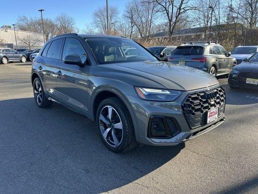2023 Audi Q5 45 S line quattro Premium