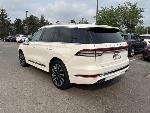 2022 Lincoln Aviator Black Label Grand Touring