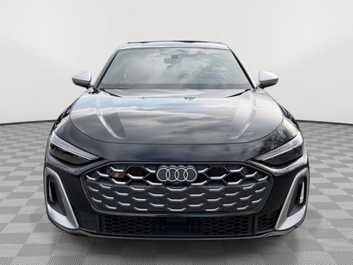 Mythos Black Metallic 2026 Audi S5