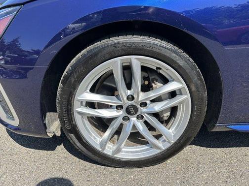 2023 Audi A4 45 S line Premium Plus