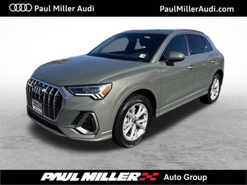 2025 Audi Q3 45 S line Premium